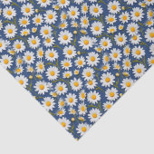 Witte Engelse madeliefjes op donkerblauw Tissuepapier (Detail)