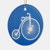  witte fiets op blauw keramisch ornament (Links)