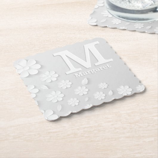 Witte florale ingegraveerde naam initialen geperso kartonnen onderzetters (Gebogen)