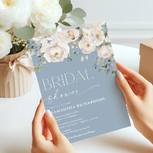 Witte florale stoffige blauw elegante vrijgezellen