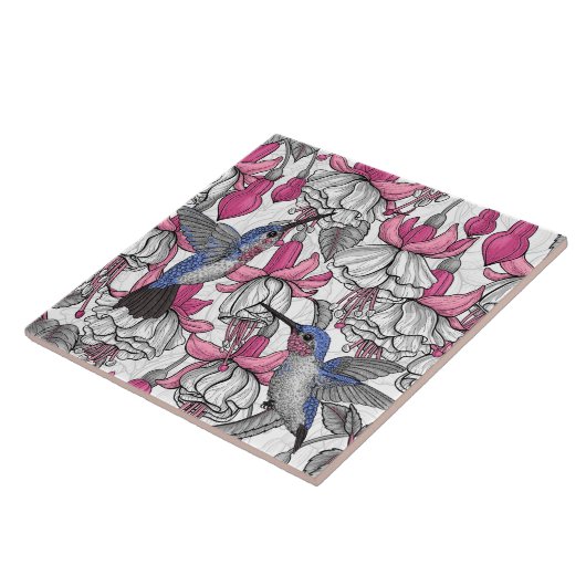 Witte fuchsie en kolibrie tegeltje (Zijkant)