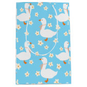Witte Gans en Daisies Medium Cadeauzakje (Voorkant)