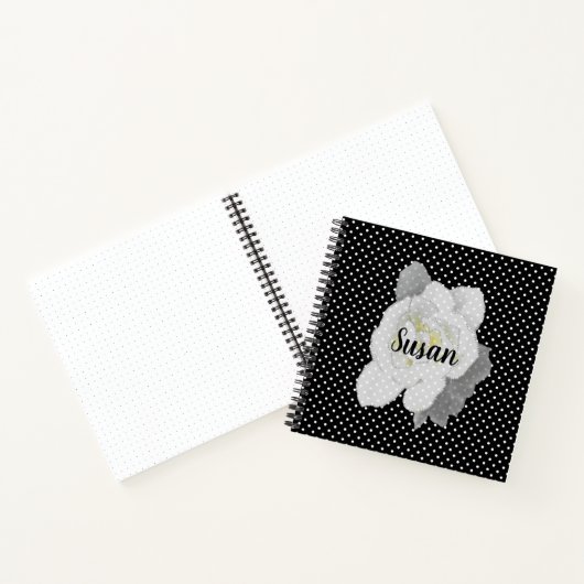 Witte Gardenia Bloem op zwart-witte Polka Dot Notitieboek (Binnen)