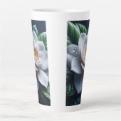 Witte Gardenia Bloemen Latte Mok (Voorkant)