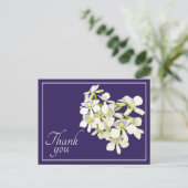 Witte geaderde orchideeën paarse achtergrond dank briefkaart (Staand voorkant)