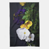 Witte gele en Paarse pansies Theedoek (Verticaal)