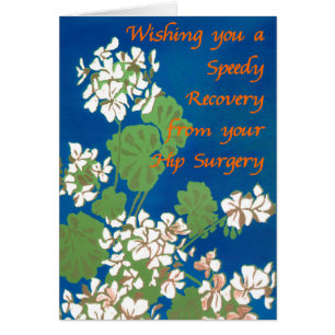 Witte geraniums op blauw krijgen goed heupchirurgi