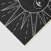 Witte gestileerde retro  zon op zwart tissuepapier (Detail)