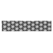 Witte gestippelde sterren op zwart korte tafelloper (Horizontaal)