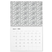 Witte getextureerde achtergrond met subtiele, verw kalender (Mar 2026)