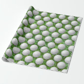 Witte golfballen op groen gras cadeaupapier (Uitgerold)