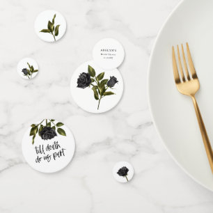 Witte Gotische Roos Donkere Bruiloftsdouche Confetti