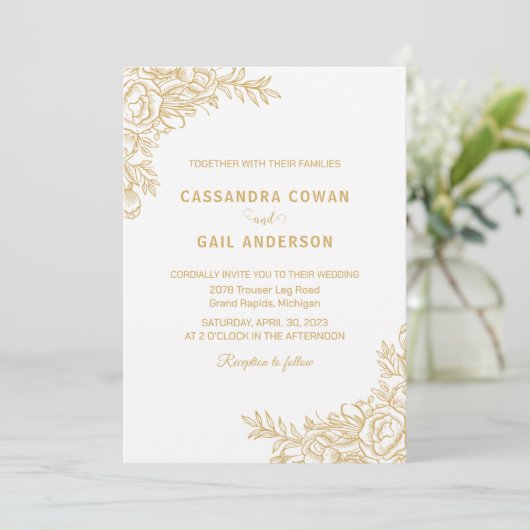 Witte Gouden Bloemen bruiloft uitnodiging (Staand voorkant)