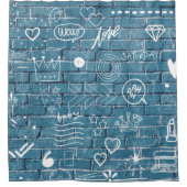Witte graffiti op blauwe muur moderne tekstkunst douchegordijn (Voorkant)