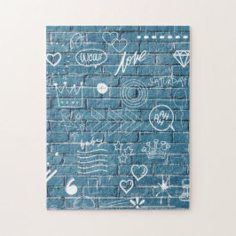 Witte graffiti op blauwe muur moderne tekstkunst legpuzzel