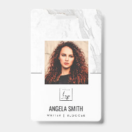 WITTE GRIJSMARBARE TEXTUURBARCODE   BADGE