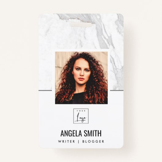 WITTE GRIJSMARBARE TEXTUURBARCODE   BADGE (Voorkant)