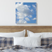 Witte/grijze wolken en blauwe hemel canvas afdruk (Insitu (Slaapkamer))