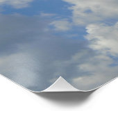 Witte/grijze wolken en blauwe hemel perfect poster (Hoek)