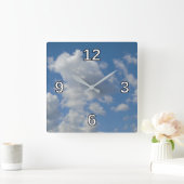 Witte/grijze wolken en Blue Sky Square Clock Vierkante Klok (Huis)