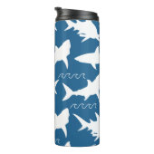 Witte haaien en golven oceaan blauw | Gepersonalis Thermosbeker (Geroteerd rechts)
