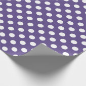 Witte haarpunten op ultraviolet cadeaupapier (Hoek)