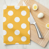 Witte haarvlekken op geel theedoek (Quarter Fold)