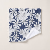 Witte handgeschreven bloemen op marineblauw afdruk bad handdoek (Wasdoekje)