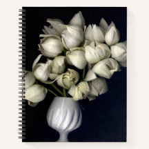 Witte hart in zwart notitieboek