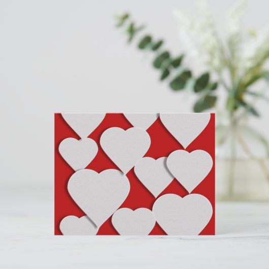 Witte harten op rode Valentijn Feestdagenkaart (Staand voorkant)