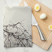 Witte hemel en zon dramatisch omlijst door bomen theedoek (Quarter Fold)