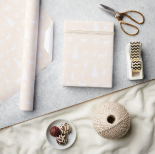 Witte herten sneeuwvlokken roze patroon cadeaupapier