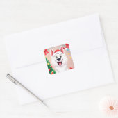 Witte hond in kerstmuts vierkante sticker (Envelop)