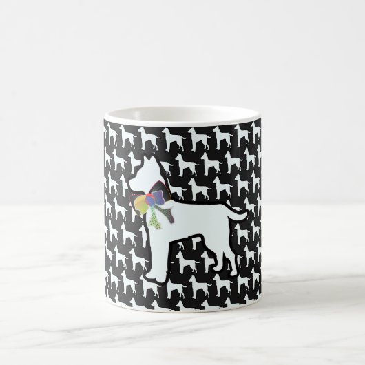Witte hond met zwarte strik koffiemok (Center)