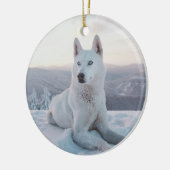 Witte hondje in de sneeuw keramisch ornament (Links)