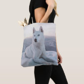 Witte hondje in de sneeuw tote bag (Dichtbij)
