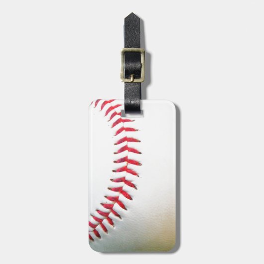 Witte honkbal met rood getikt bagagelabel (Voorkant verticaal)