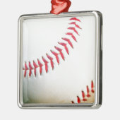 Witte honkbal met rood getikt metalen ornament (Links)