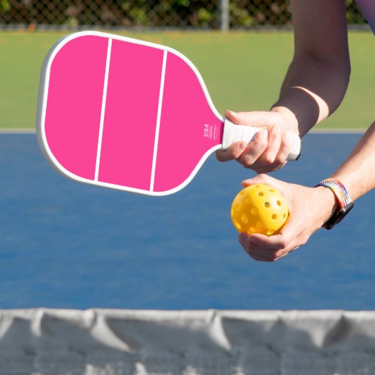 Witte horizontale strepen Snoep roze achtergrond Pickleball Paddle (Insitu)