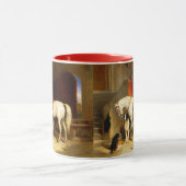 WITTE HORSE MET HONDEN EN DALCONS IN STABIEL MOK (Midden)