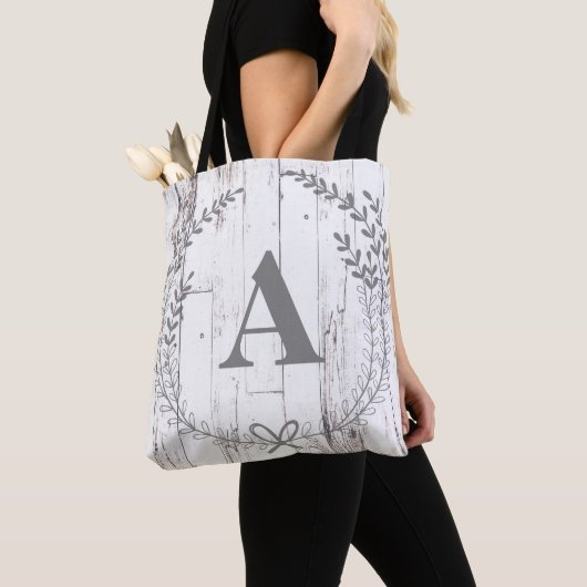 Witte Houten Rustieke Boerderij Monogram Letter Tote Bag (Dichtbij)