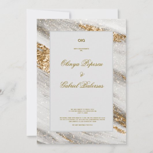 Witte huwelijksuitnodiging met gouden penseelstrek kaart (Voorkant)