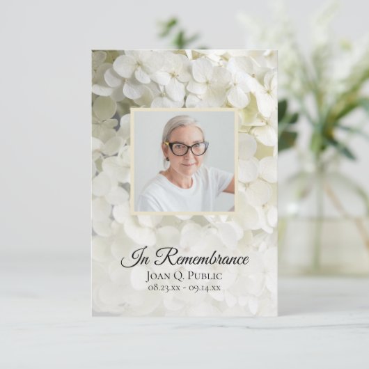 Witte Hydrangea Bloemen Begrafenis Sympathie Bedankkaart (Staand voorkant)