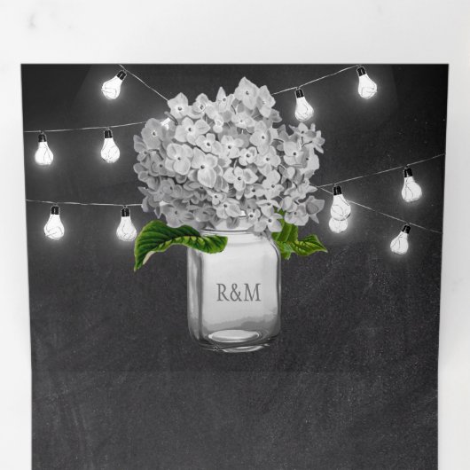 Witte Hydrangea Mason Jar String Lights Wedding Drieluik Uitnodiging (Binnenzijde eerst)