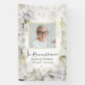 Witte Hydrangea Waterverf Viering van het leven Spandoek (Verticaal)