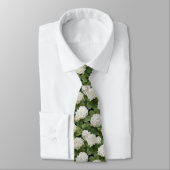 Witte Hydrangeabloemen met groen bladpatroon Stropdas (Gebonden)