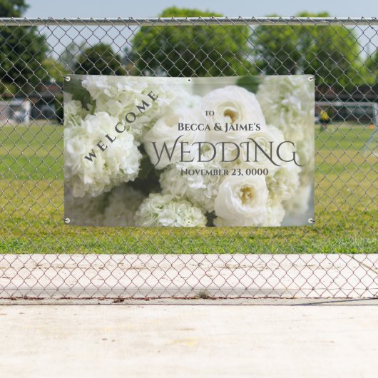 Witte hydrangeas en ranunculus spandoek (Insitu)