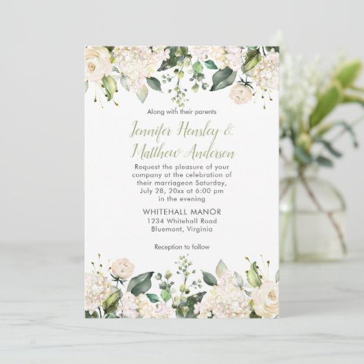 Witte Hydrangeas Rozen groen bruiloft uitnodiging (Staand voorkant)