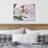 WITTE IRIS-STROOM GEWRAPPEERD CANVAS AFDRUK (Insitu (Slaapkamer))