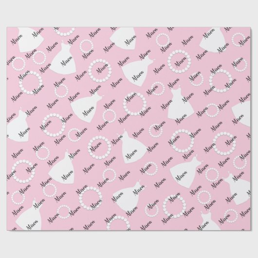 Witte jurk en halskettingen patroon op roze cadeaupapier (Vlak)